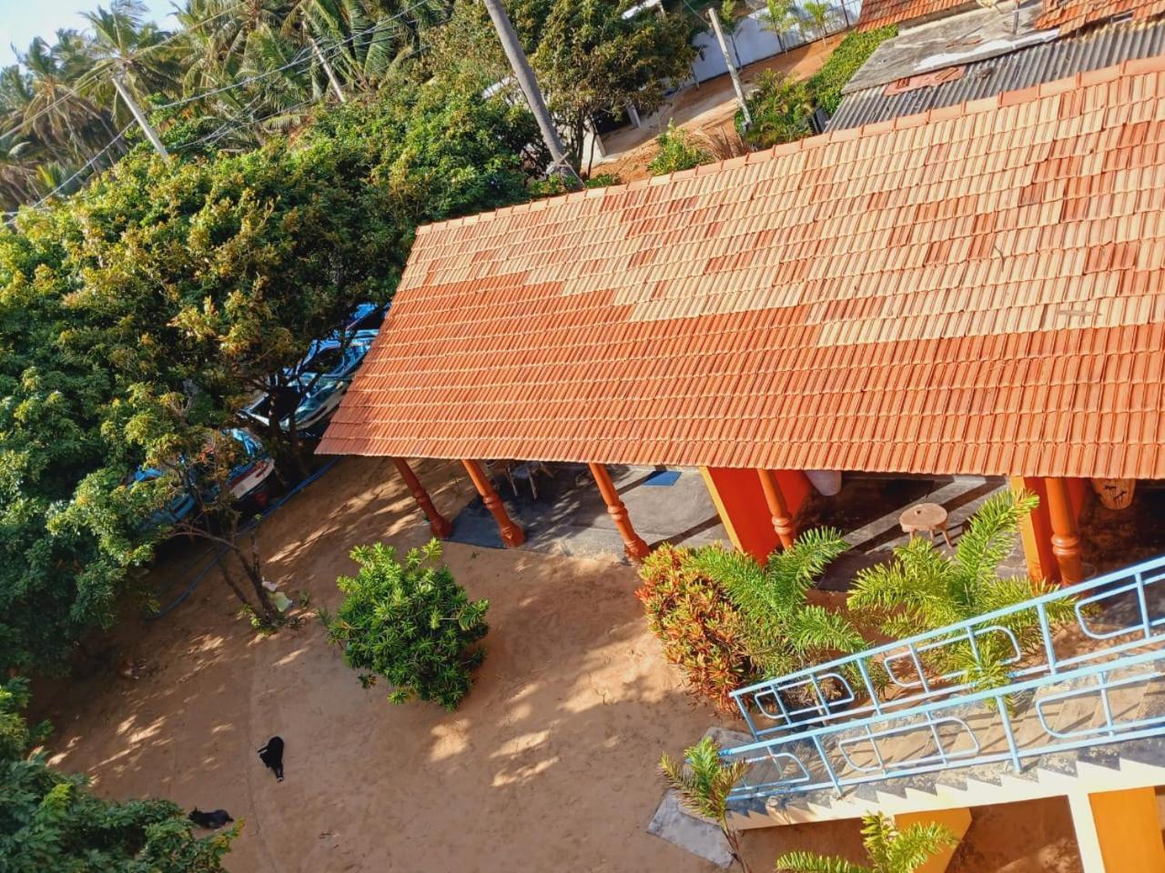 Dolphin Village Alankuda Ngoại thất bức ảnh