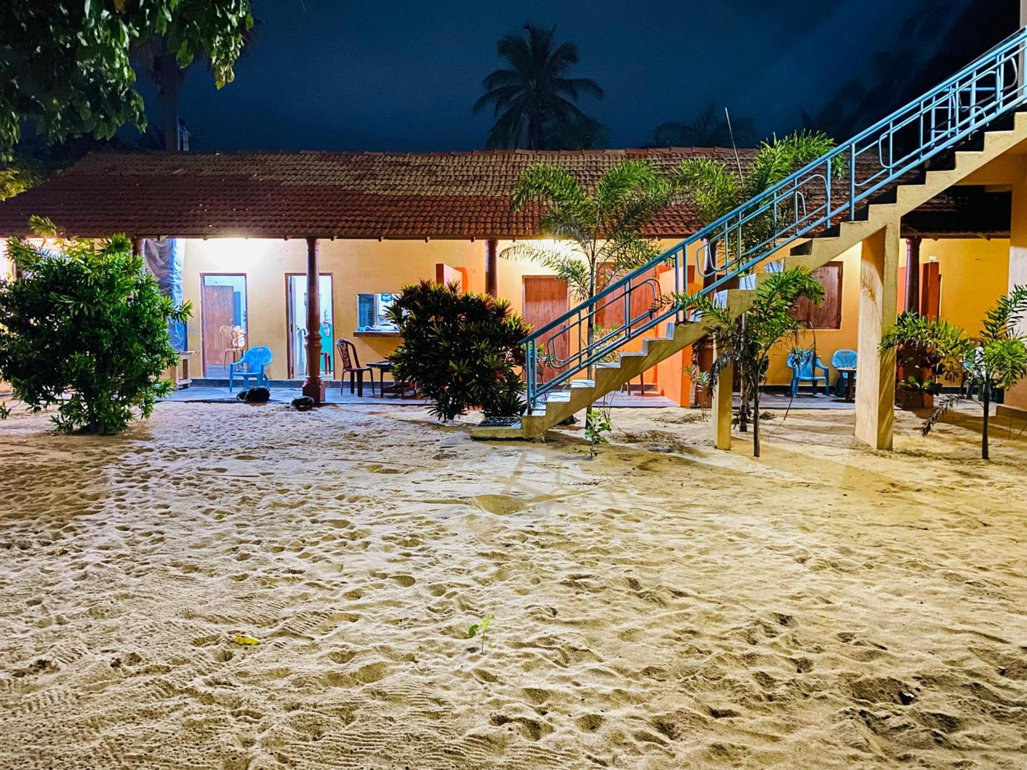 Dolphin Village Alankuda Ngoại thất bức ảnh
